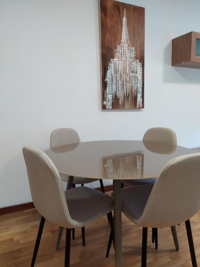 Apartamento Poniente Con Dos Banos Muy Centrico 6 Personas Logroño Exterior foto